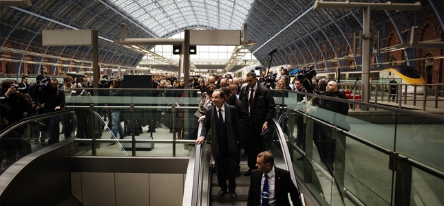 SetWidth645-FH-escalator-londres2