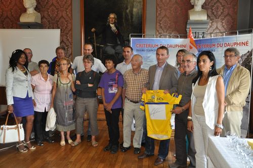 Remise Maillot Jaune Contador DL - SEPT 2010